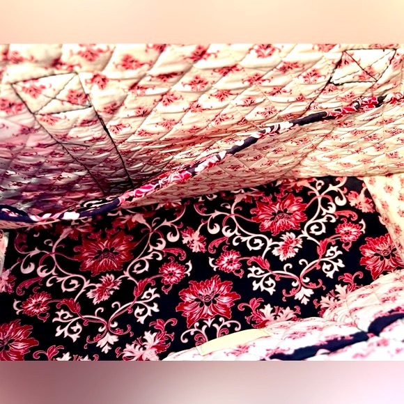 Lemon Hill NWT Set of Three: Quilted Satchel Tote, Cosmetic Bag, ID Coin Wallet - Picture 7 of 17